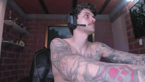 Daniele Bunny online show from November 22, 8:40 pm