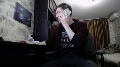 Daniel Grayson online show from May 11, 1:18 pm