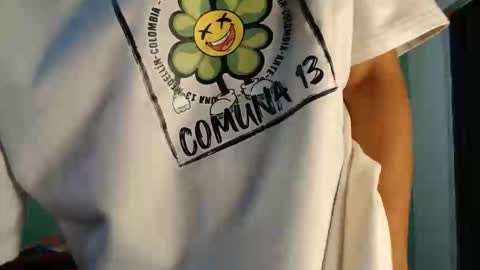 danielitopapii online show from November 13, 4:04 am