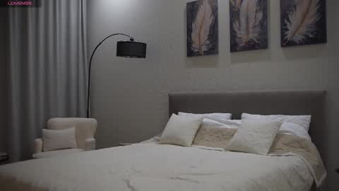 Danielle online show from September 12, 6:54 pm