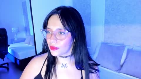 D A N I online show from March 7, 7:36 pm