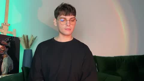 danieltuckerr online show from February 26, 4:21 pm