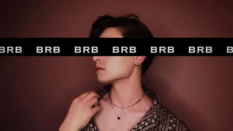 danieltuckerr online show from February 5, 7:06 pm