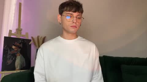 danieltuckerr online show from March 7, 1:44 pm