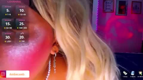 danipein online show from March 26, 11:10 pm