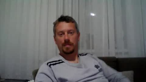 daniel online show from March 18, 1:33 am