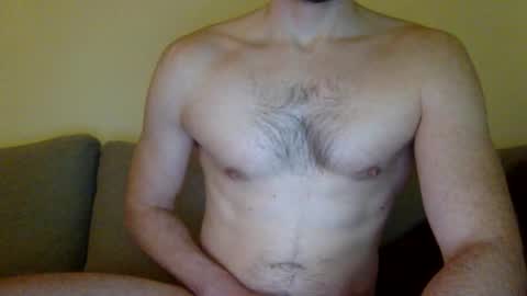 Snapshot of danishguysdicks chatting on February 15, 6:12 pm Buzzy online show from February 15, 6:12 pm