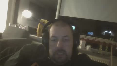 danishman1980 online show from October 20, 9:31 pm