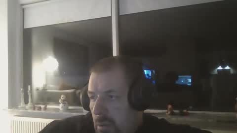 danishman1980 online show from December 1, 9:39 pm