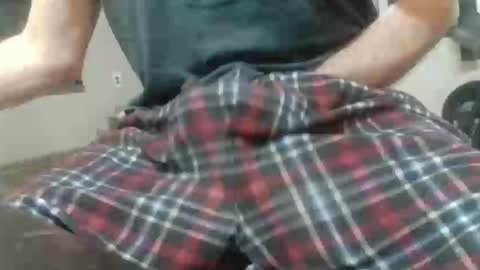 danl20012001 online show from November 16, 3:25 pm