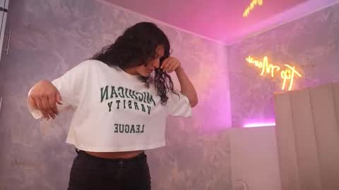 Danna Lovs online show from December 22, 12:34 pm