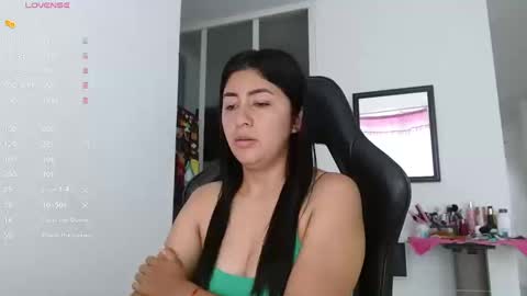 Danna online show from January 14, 1:30 pm