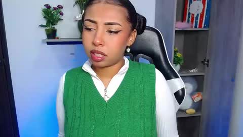 Danna online show from November 24, 11:31 am