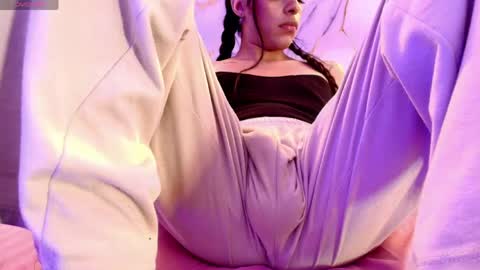 Dannamunoz130 online show from April 19, 6:10 pm