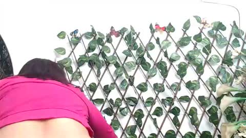 dannamomcerrat online show from October 16, 12:54 am