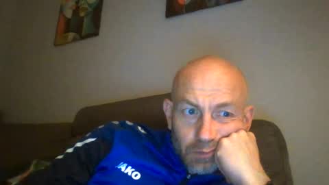 danny81boy online show from June 15, 8:23 pm