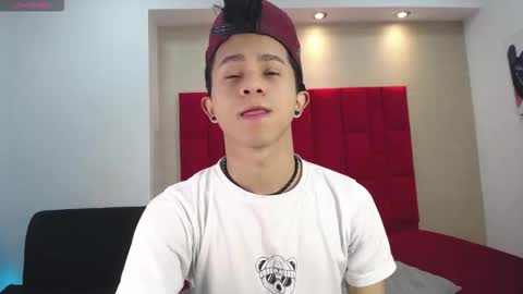 Danny online show from November 1, 1:10 pm