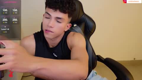 D A N N Y online show from September 18, 3:43 am