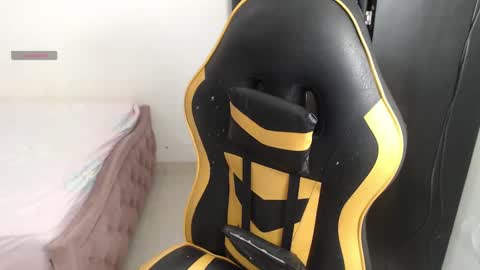 danny..........  guys I have onlyfans follow me I am new I want to share with you many things I love you online show from November 13, 9:28 pm