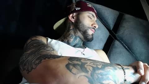 dante_d_angelo_ online show from April 14, 7:44 am