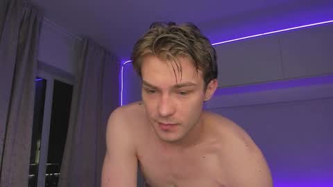 Dante and Ray online show from November 25, 5:34 pm