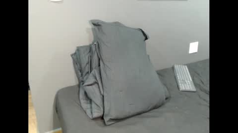 dantebrown1 online show from March 19, 3:56 am