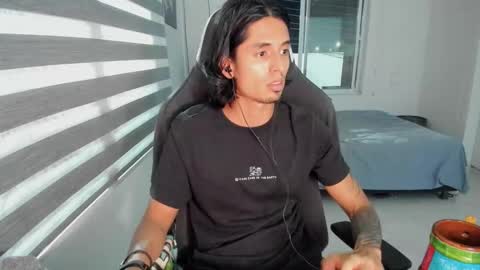 X Dante7373574 online show from February 26, 2:48 am