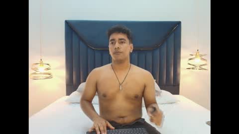 danteprescott online show from September 26, 6:21 am