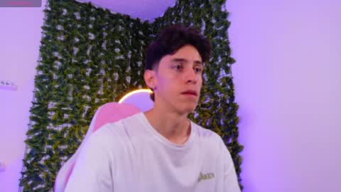 dantevoss_ online show from June 9, 12:05 pm