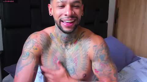 danyfitguy_ online show from July 17, 11:56 am