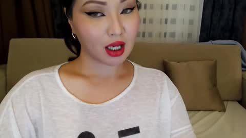 DanyMeen online show from November 26, 8:00 am