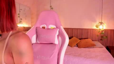 Daphne online show from March 18, 3:12 am