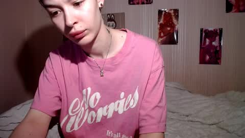 Daphne Darkthorn online show from April 10, 8:19 am