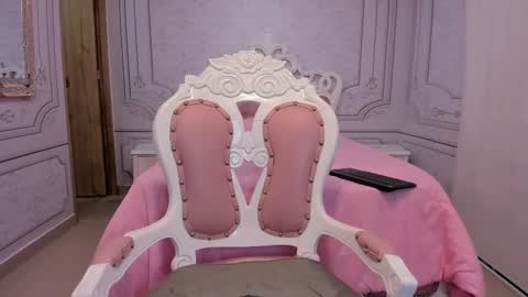 Daphne  online show from March 9, 12:09 pm