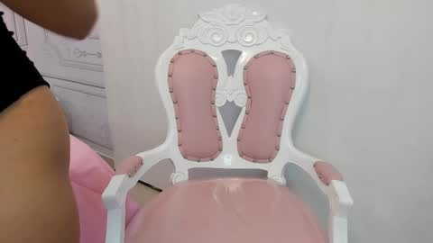 Daphne  online show from March 12, 5:57 am