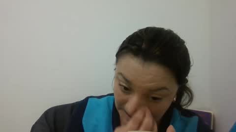 Snapshot of dapnne24 chatting on March 12, 2:56 pm dapnne online show from March 12, 2:56 pm