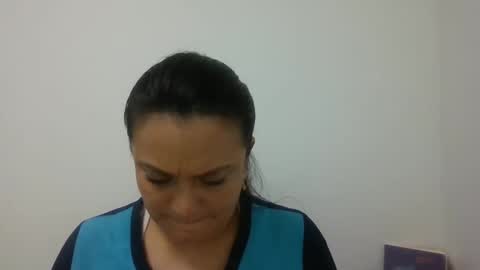 Snapshot of dapnne24 chatting on January 30, 4:45 pm dapnne online show from January 30, 4:45 pm