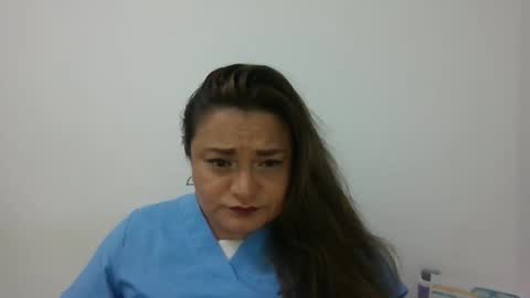 dapnne online show from December 15, 7:21 pm