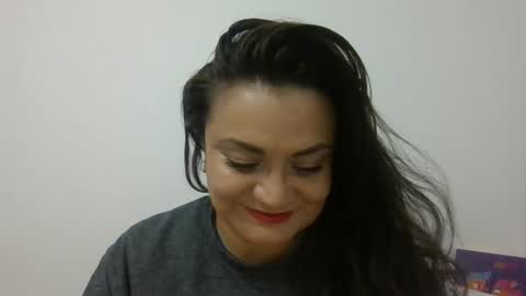 Snapshot of dapnne24 chatting on March 11, 6:52 pm dapnne online show from March 11, 6:52 pm