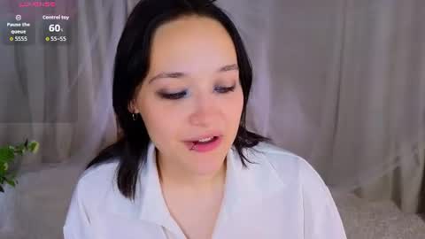 Darcy online show from July 17, 2:02 am