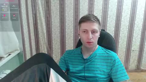 darienlarge online show from March 1, 11:47 pm