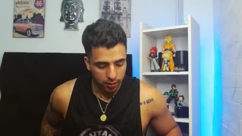 Snapshot of darius_phoenix chatting on March 2, 7:54 am Darius Phoenix online show from March 2, 7:54 am