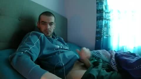 dark377 online show from March 18, 10:59 pm