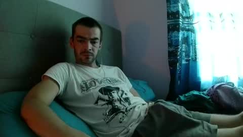 dark377 online show from August 5, 4:26 pm