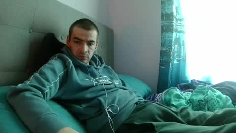 dark377 online show from April 1, 9:23 pm