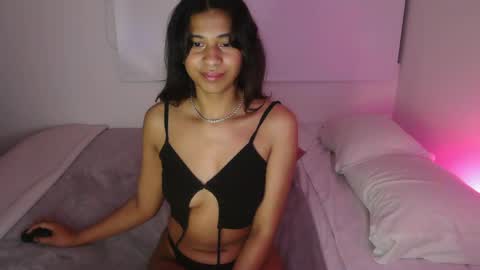 Sofia online show from March 8, 2:12 am