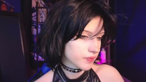 Snapshot of dark_vamp_ chatting on February 9, 10:00 pm Vamp  online show from February 9, 10:00 pm