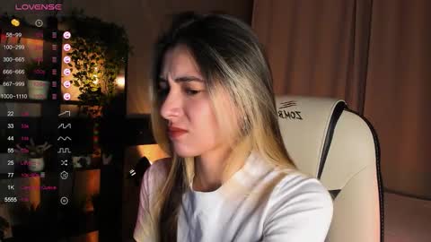 Belle online show from October 3, 4:10 am