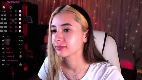 Belle online show from February 10, 7:36 am