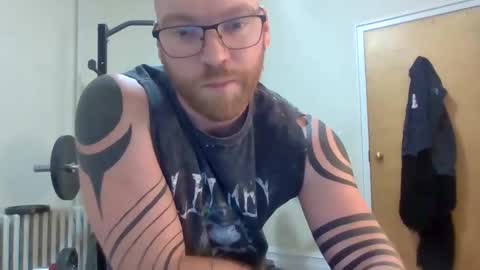darlcomllc online show from February 4, 7:33 pm